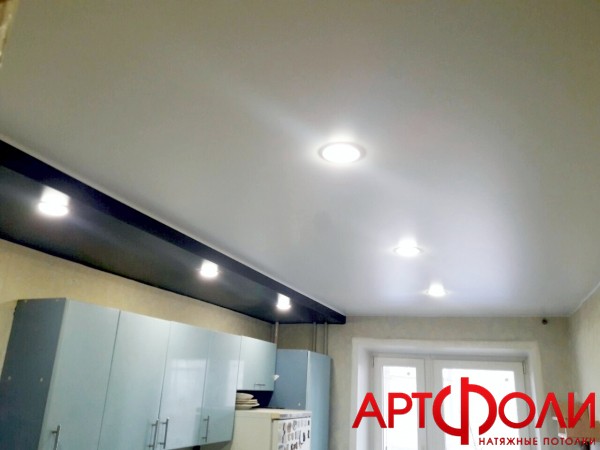 Многоуровневые натяжные потолки