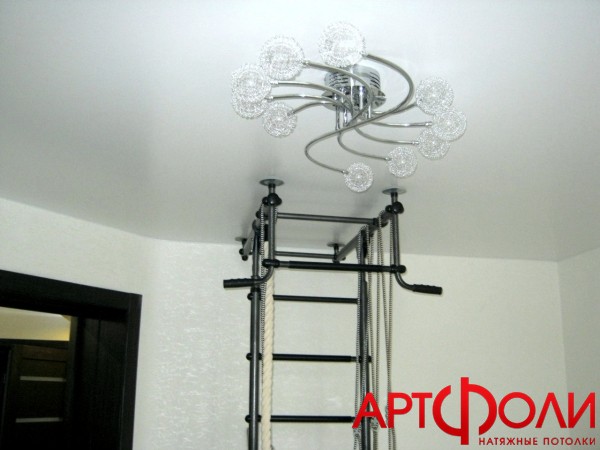Сатиновые натяжные потолки